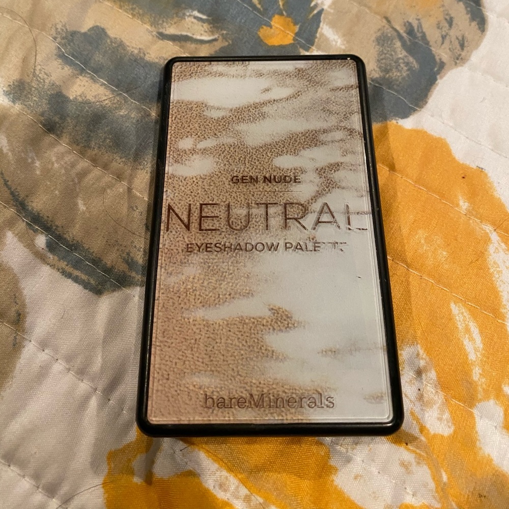 Neutral Eyeshadow Palette